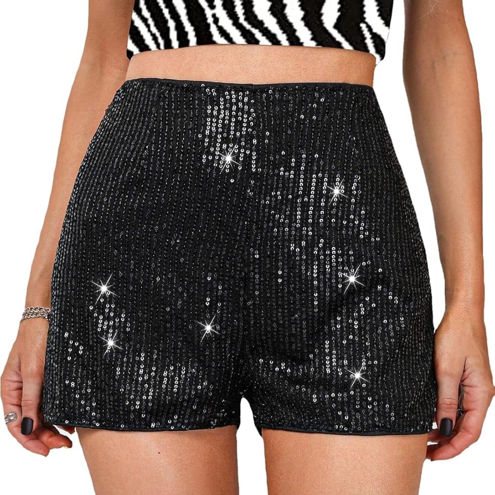🌙High Waisted Sequin Shorts🌙